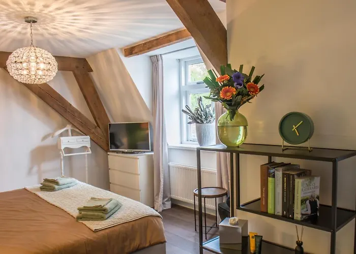 Puur & Simpel, Buitengewoon Vertoeven In De Brabantse Kempen