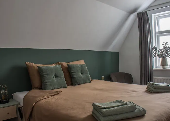 Puur&simpel, Buitengewoon Vertoeven In De Brabantse Kempen